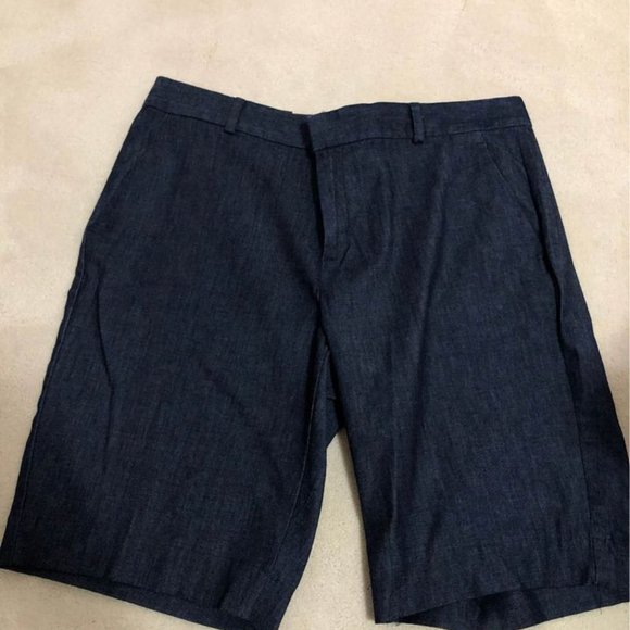 Banana Republic 10’’ Short 28/Size 6 - Picture 2 of 2